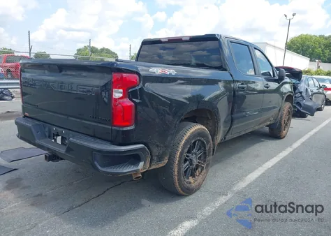 2021 Chevrolet Silverado 1500 4Wd Short Bed Custom z USA, uszkodzony, nr VIN 3GCPYBEK0MG370119